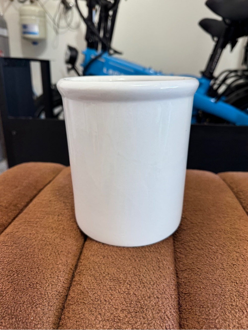 BIA Cordon Bleu All White Porcelain Utensil Holder Crock